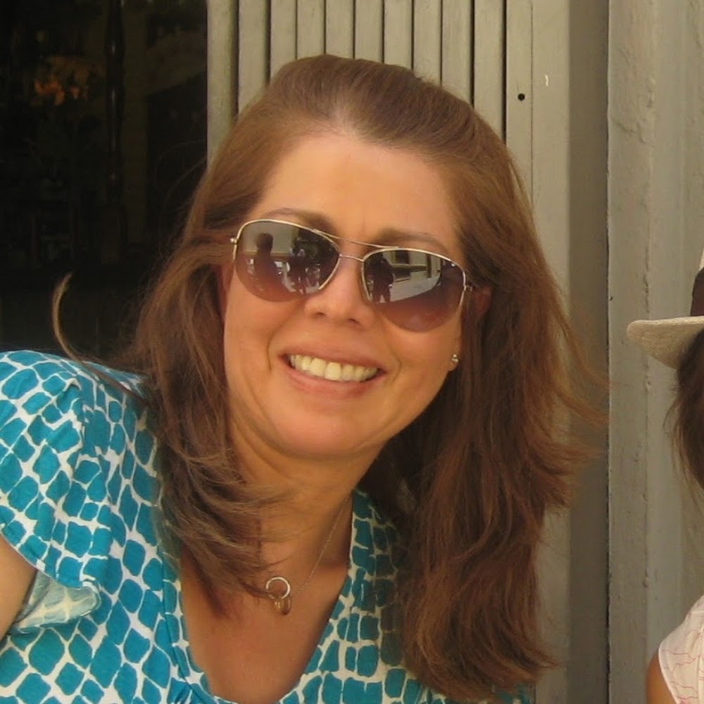 Meet your Posher, Rosana